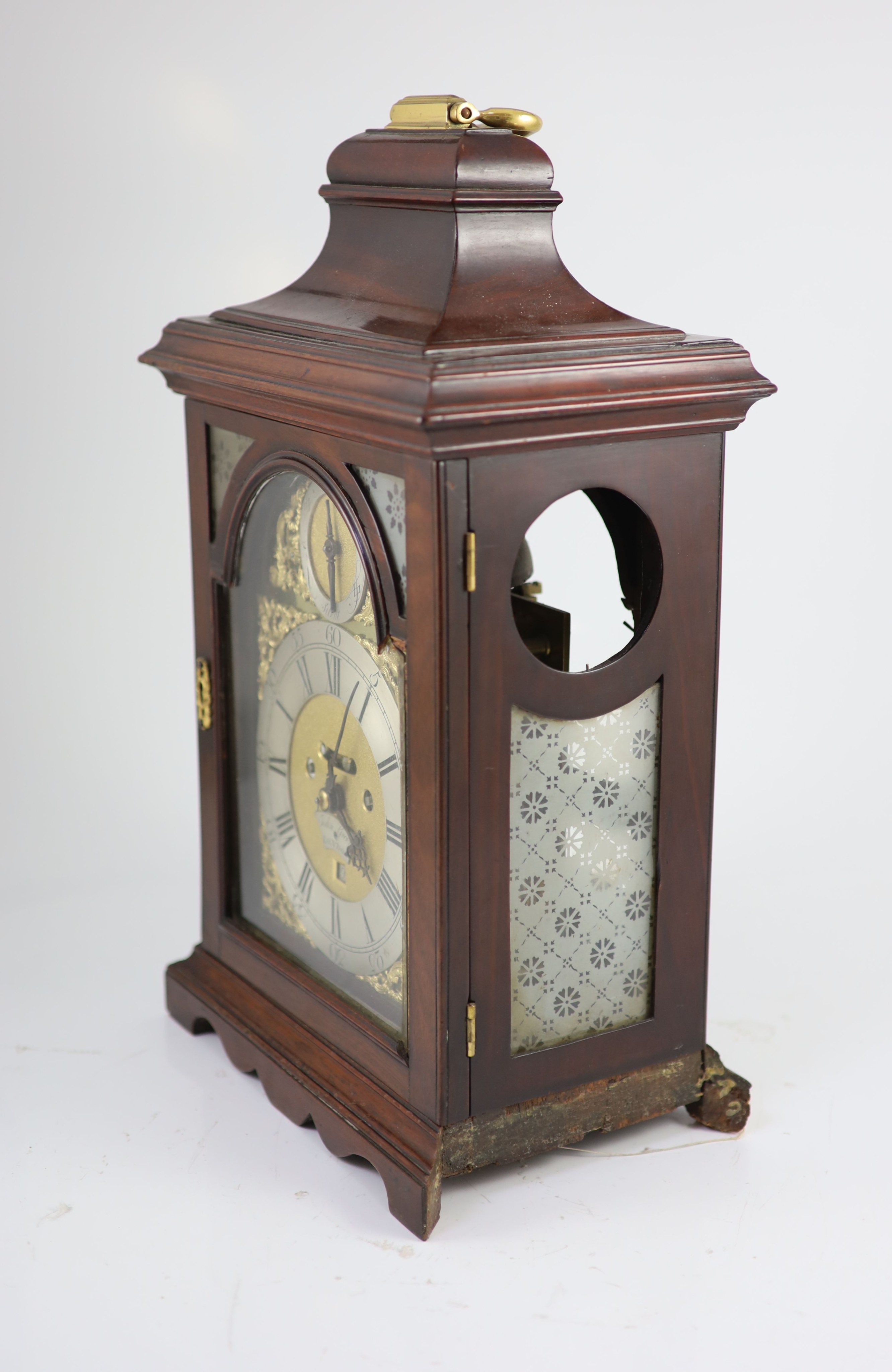 John Green of London. A George III mahogany eight day hour repeating bracket clock H 47cm. W 28cm. D 18cm.